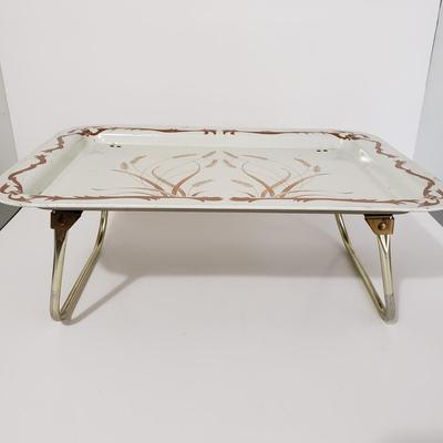 LOT 118: Rustic and Mid-Century Decor