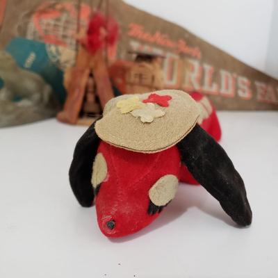 LOT 120: Vintage Travel Memorabilia; World's Fair, Cherokee Art, Jupiter Hammerheads, and So Much More