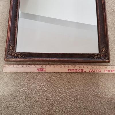 LOT 123: Vintage Mezzo Print of The Last Supper along with a Vintage Mirror