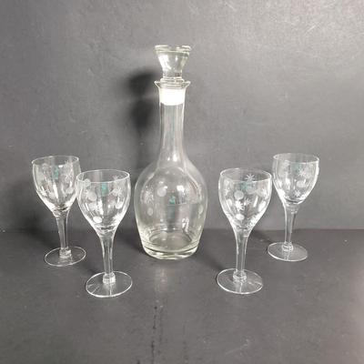 LOT 124: Vintage Atomic Decanter & Glass Set & More