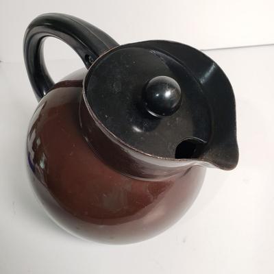 LOT 126: Kitchen Collection: Corning Ware, Farberware, Apple Peeling Machine, Coffee Pots & More