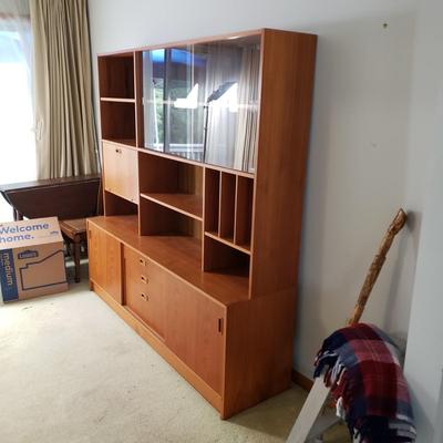 LOT 128: MCM Style Shelving Unit w/Drop Down Desk