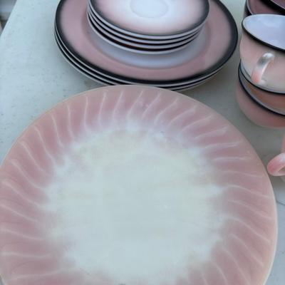 Hazel Atlas pink dishes