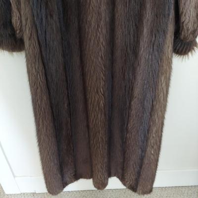 Vintage Koslow's Fur Coat (C2-BBL)