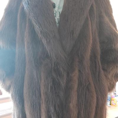 Vintage Koslow's Fur Coat (C2-BBL)
