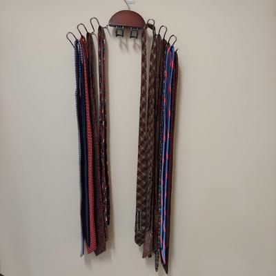 Men's Ties & Belts by Coach & More (C2-BBL)