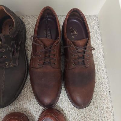 Men's Size 10.5 Shoes by Ecco & More (C2-BBL)