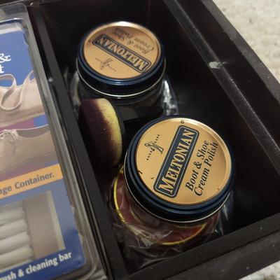 Men's Size 10.5 Shoes by Ecco & More (C2-BBL)