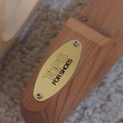 Wooden Hangers & Shoe Stretchers (C2-BBL)