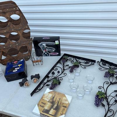 Wine rack & decor