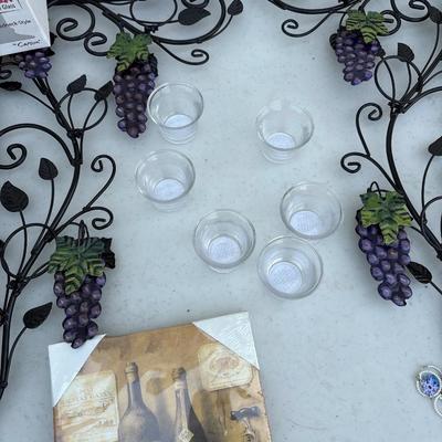 Wine rack & decor