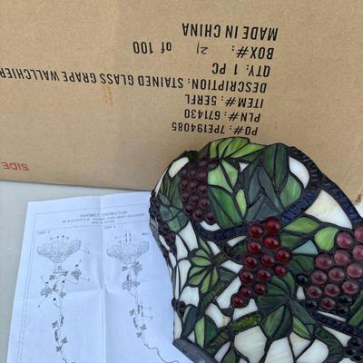 NIB stained glass grape wallchiere