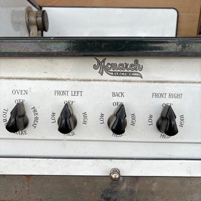 Vintage monarch electric stove
