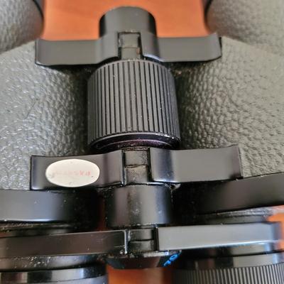 Two Sets of Vintage Binoculars incl. Swift Audubon (BR2-EL)