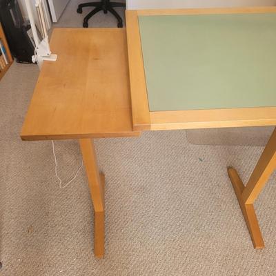 Wooden Standing Drawing Table (BR2-EL)