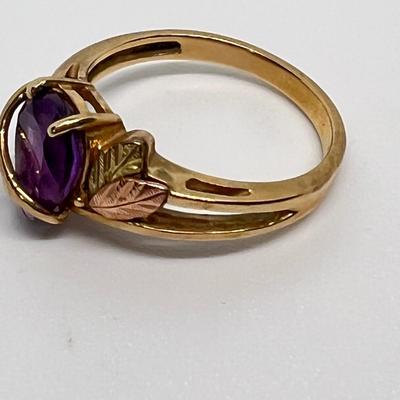 10k Gold Jewelry Lot - Ring, Brooches