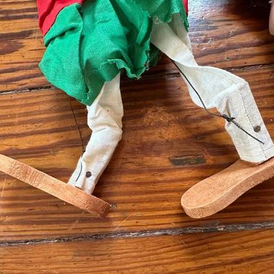 Vintage Wizard of Oz Themed Puppets