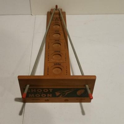 Vintage Shoot the Moon, Space Maze Games