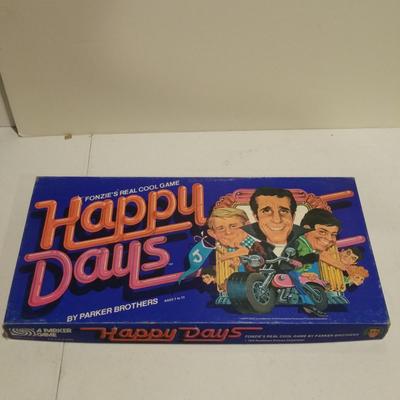 5 Vintage Board Games Risk Happy Days Pay Day Clue Stratego