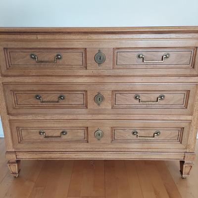 French Style 3 Drawer Dresser (E-BBL)