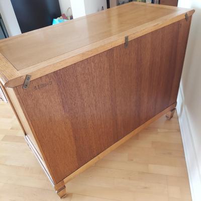French Style 3 Drawer Dresser (E-BBL)