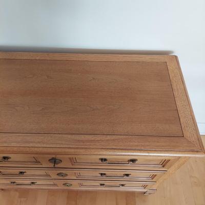 French Style 3 Drawer Dresser (E-BBL)