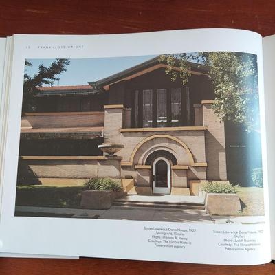 Frank Lloyd Wright Tiles & Coffee Table Book (E-BBL)