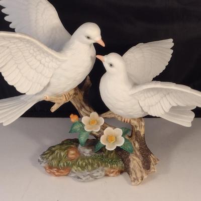 Maruri USA Porcelain Figurine- 'Wings of Love' Dove Collection- Approx 7 1/4" Tall