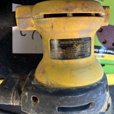 DeWalt Sander