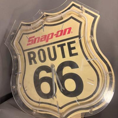 Snap-On Route 66 Neon Light-Up Clock