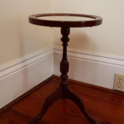 Small Bombay Company Mahogany Pedestal Table with Glass Top