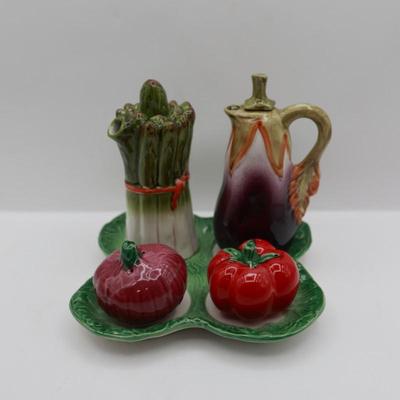 Trifles Made in Italy Vegetable Cruet Set - Oil, Vinegar,‎ Salt and Pepper Tray