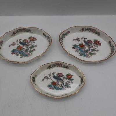 WEDGWOOD Kutani Crane (2) Bells and (3) Trinket Dishes