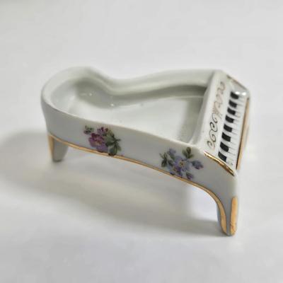 Sale Photo Thumbnail #324