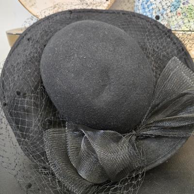 LOT 66: Variety of Ladies' Hats