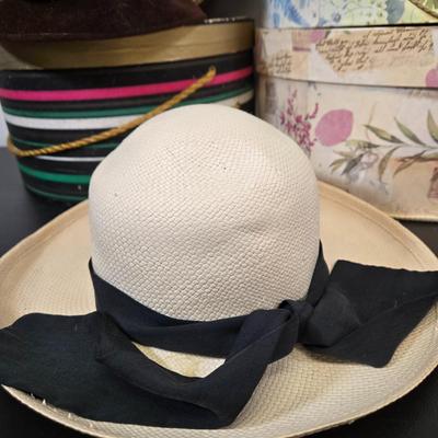 LOT 66: Variety of Ladies' Hats