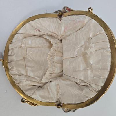 LOT 70: Antique and Vintage Evening Purses