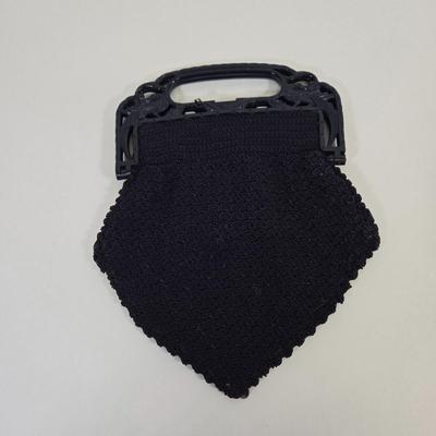 LOT 70: Antique and Vintage Evening Purses