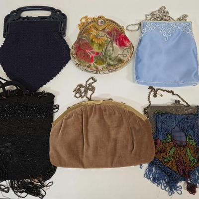 LOT 70: Antique and Vintage Evening Purses
