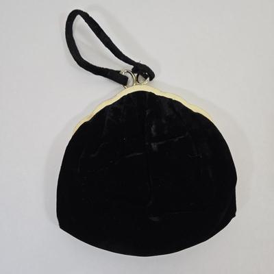 Sale Photo Thumbnail #62