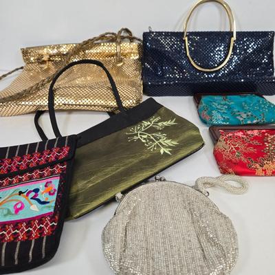 LOT 72: Vintage Purses and Change Purses