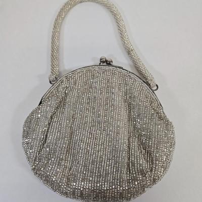 LOT 72: Vintage Purses and Change Purses