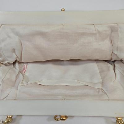 LOT 73: Ladies' Vintage Purses