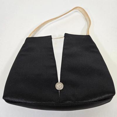 LOT 74: Ladies' Clutches and Purses