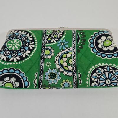 LOT 76: Variety of Vera Bradley Bags and Wallets