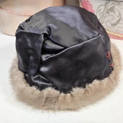 LOT 94: Fashionable Ladies' Hats For Every Occasion