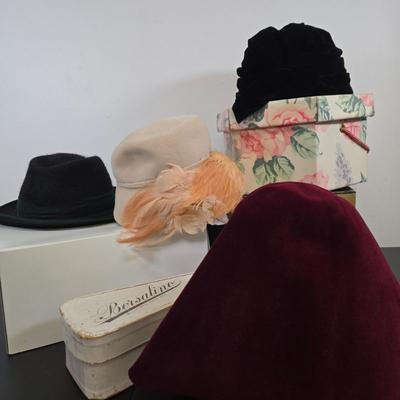 LOT 101: Multiple Ladies' Hats