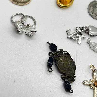 LOT 165J: Screwback and Clip-On Earrings, Pendants, Charms and More