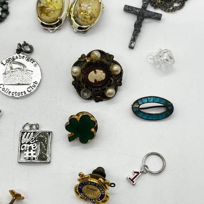 LOT 165J: Screwback and Clip-On Earrings, Pendants, Charms and More