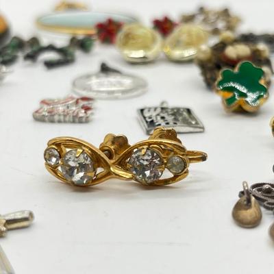 LOT 165J: Screwback and Clip-On Earrings, Pendants, Charms and More
